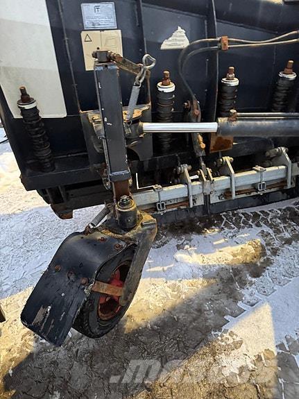 Tellefsdal K70 3,4 ماكينات الطرق والجليد الأخرى