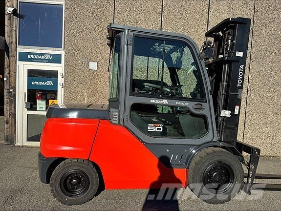 Toyota 40-8FD50N شاحنات الديزل