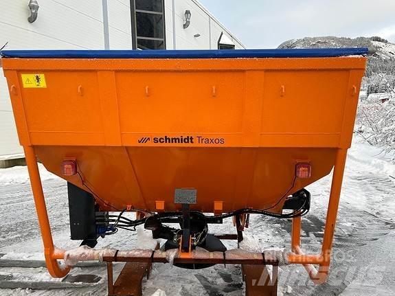  Traxos S15 VEP-490 معدات نشر الرمال والملح