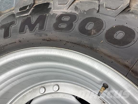 Trelleborg TM800 ماكينات زراعية أخرى