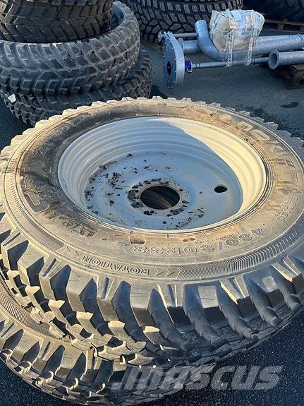  TRI Nokian الإطارات والعجلات والحافات