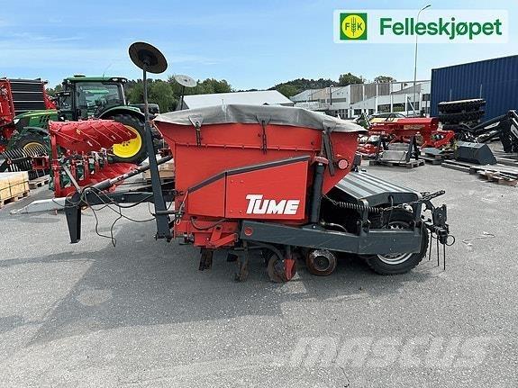 Tume HKL 3000 JC معدات فرد المواد المعدنية