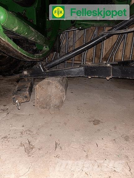 Tume kl 2500 معدات توزيع السماد العضوي