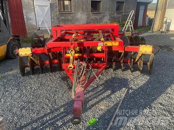 Väderstad XT 3,8 زحافات ساحقة