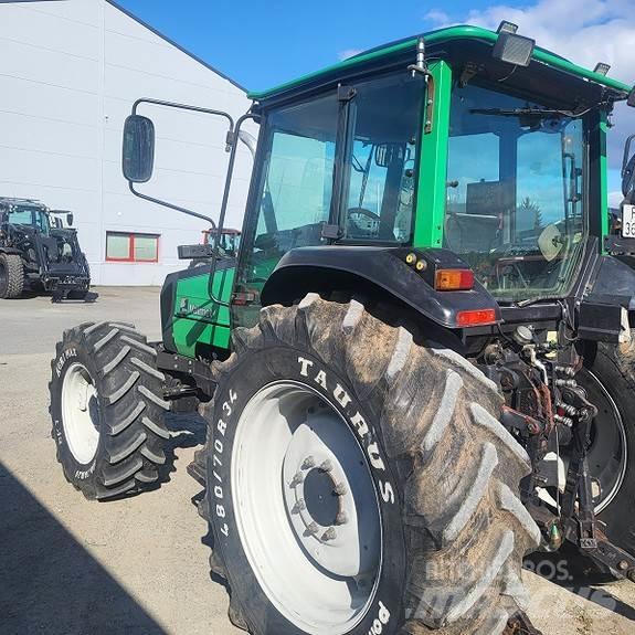 Valmet 865 S الجرارات