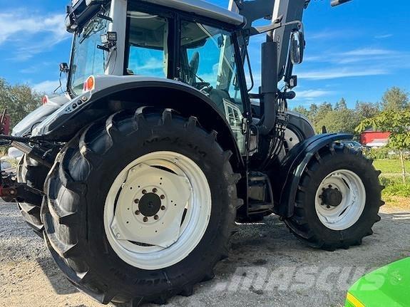 Valtra 142 Direct الجرارات