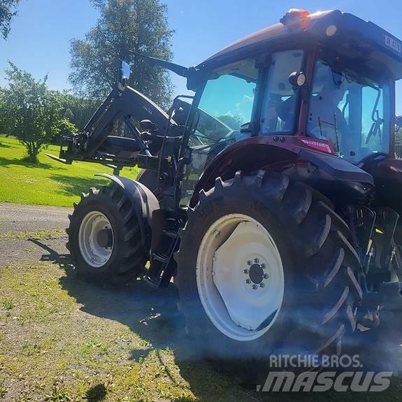 Valtra A 104 h4 الجرارات