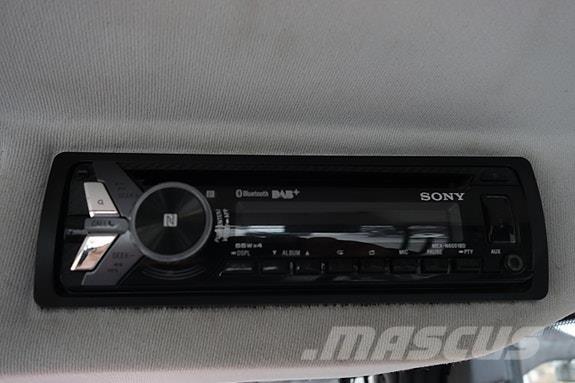 Valtra A93 الجرارات