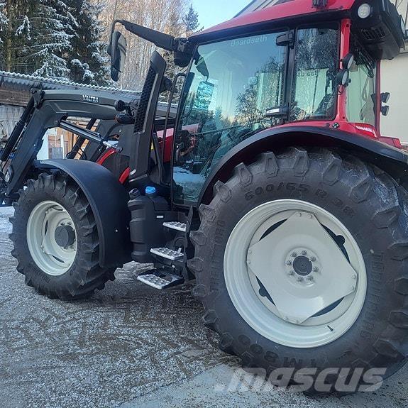 Valtra G 125 Aktiv الجرارات