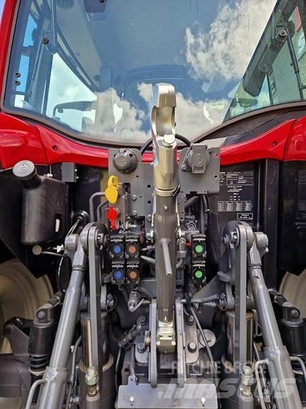 Valtra G105. HT الجرارات
