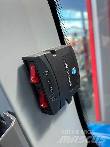 Valtra G135 Activ الجرارات