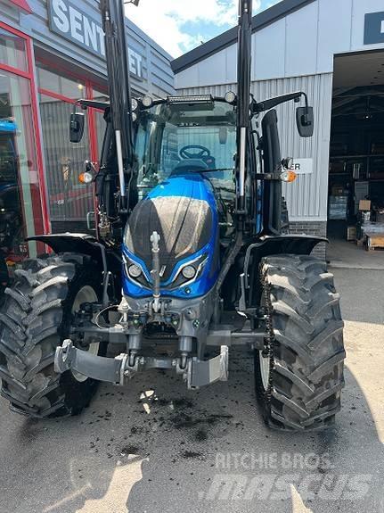 Valtra G135 Activ الجرارات