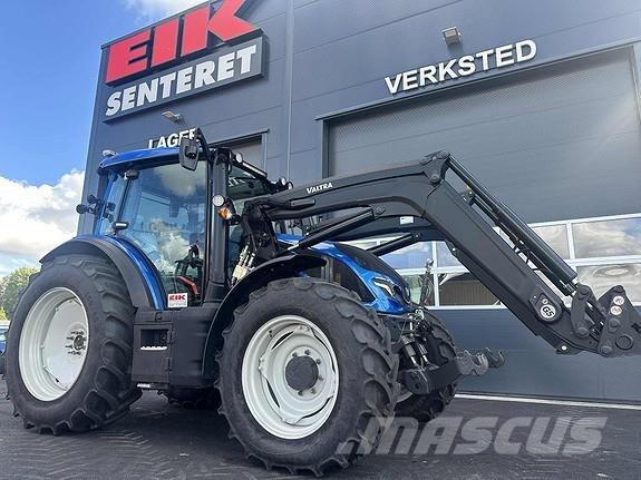 Valtra G135 Activ الجرارات
