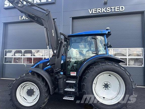 Valtra G135 Activ الجرارات