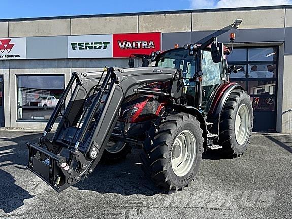 Valtra G135 Versu الجرارات