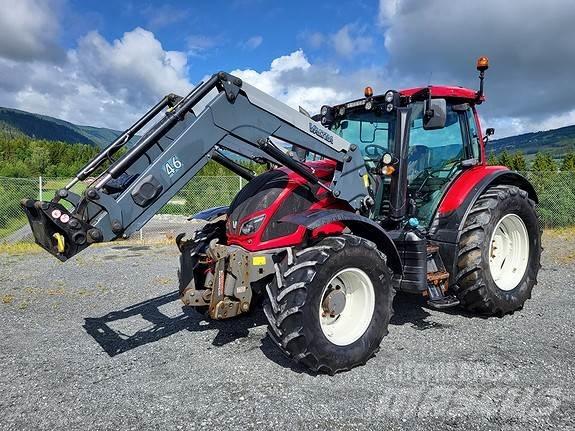 Valtra N 104 H5 الجرارات