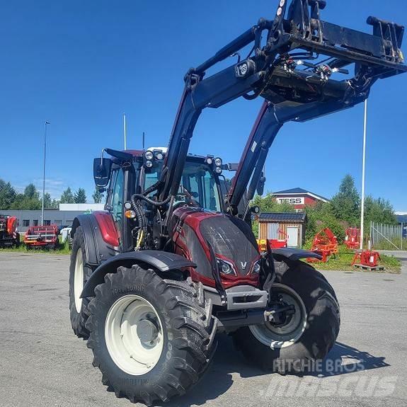 Valtra N 174 الجرارات