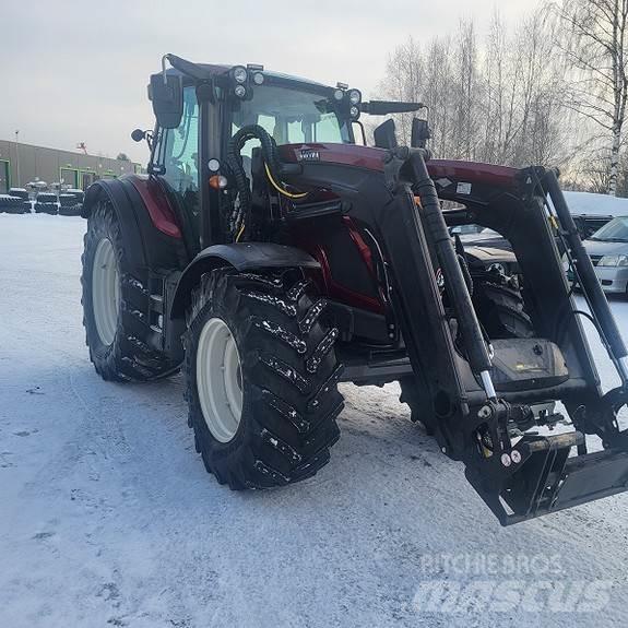 Valtra N 174 D الجرارات