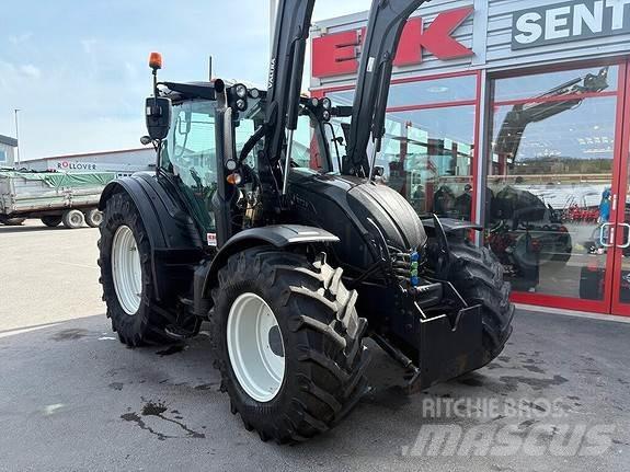 Valtra N 174 D ST الجرارات