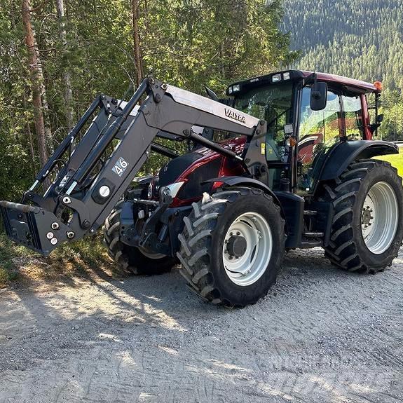 Valtra N103 الجرارات