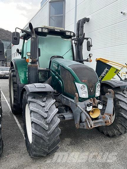 Valtra N163 الجرارات