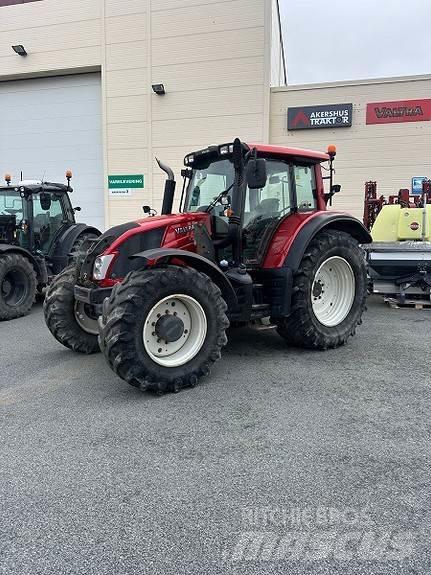 Valtra N163 Direct الجرارات