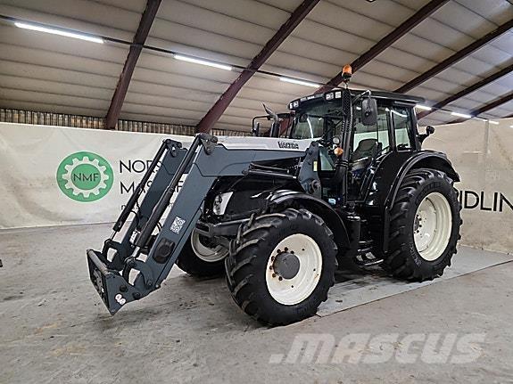 Valtra N163 Direct الجرارات