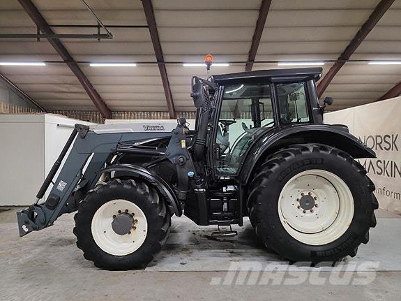 Valtra N163 Direct الجرارات