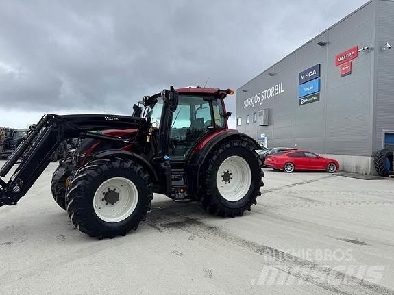 Valtra N174 الجرارات