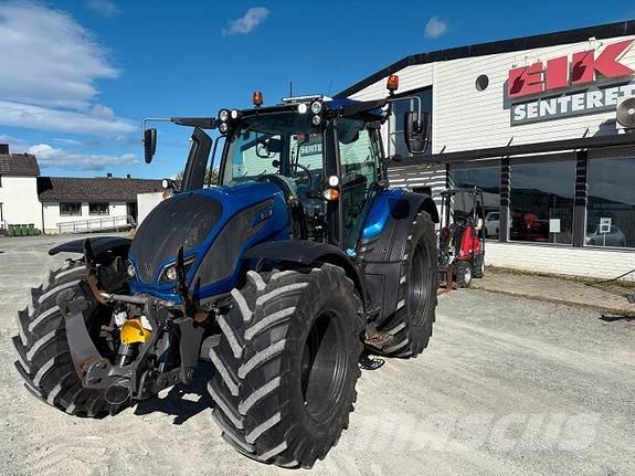 Valtra N174 Direct الجرارات
