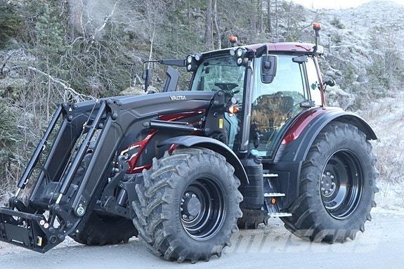 Valtra N174 Versu الجرارات