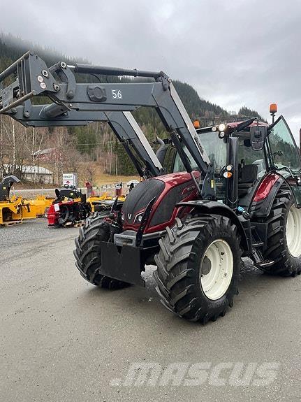 Valtra N174 Versu الجرارات