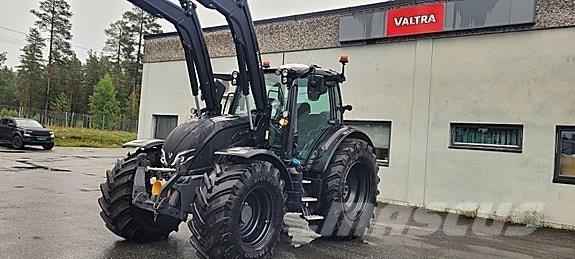 Valtra N175 الجرارات