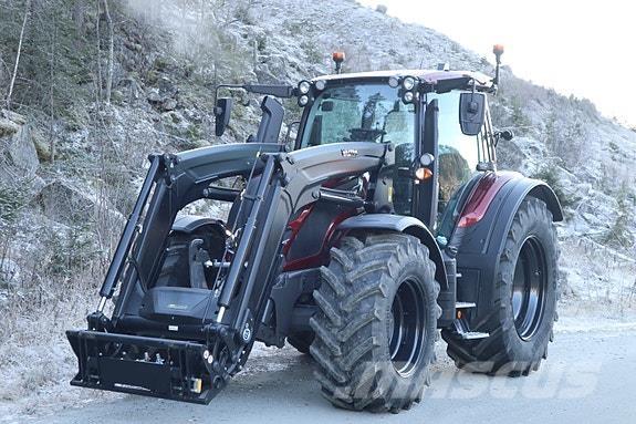 Valtra N175 Versu الجرارات