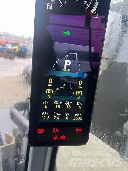 Valtra N175D الجرارات