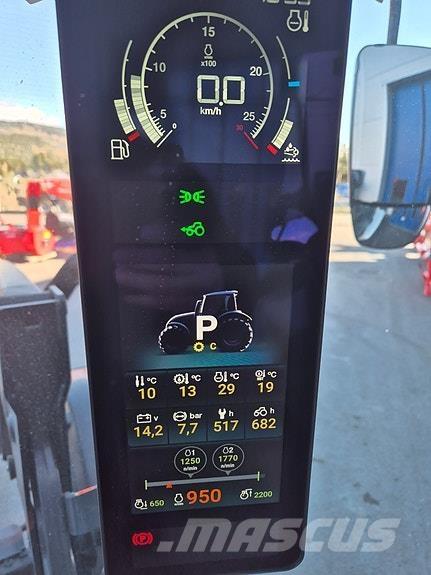 Valtra N175D. الجرارات