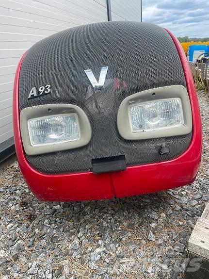Valtra Panser الجرارات