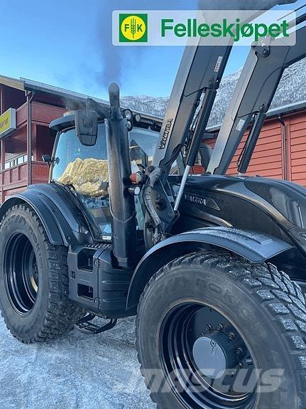 Valtra T 214 الجرارات