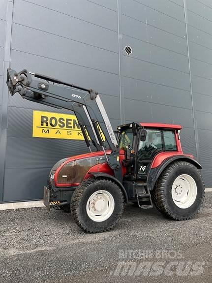 Valtra T190 الجرارات