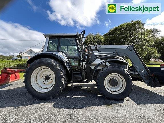 Valtra T190 الجرارات