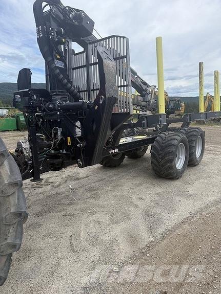 Valtra T254V الجرارات