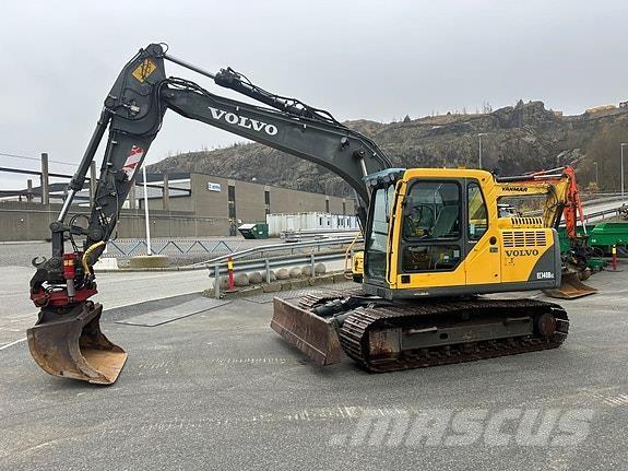 Volvo EC 140 B LC حفارات زحافة