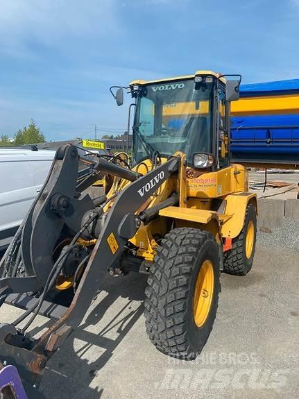 Volvo L35GS لوادر بعجل