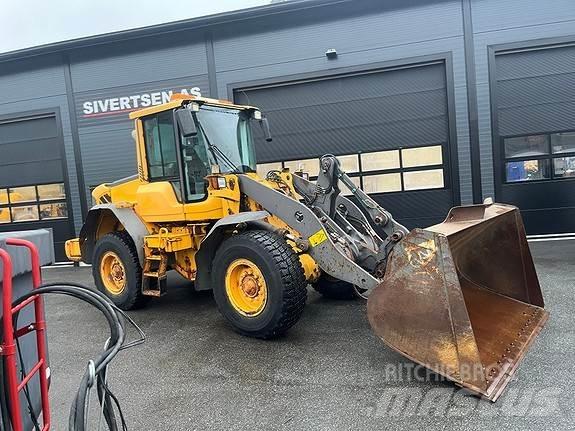 Volvo L60F لوادر بعجل