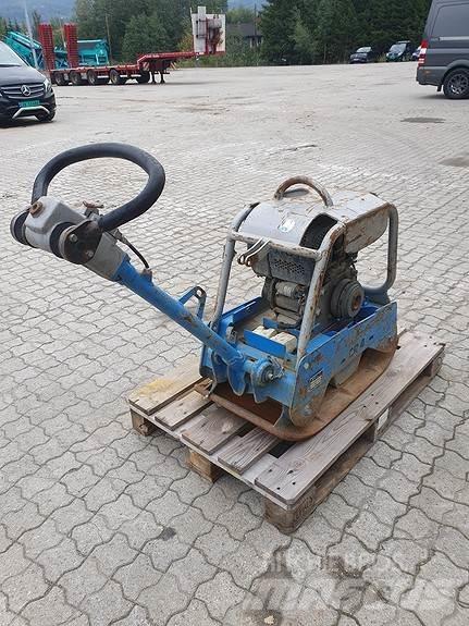 Weber CR 4 E معدات السفلتة