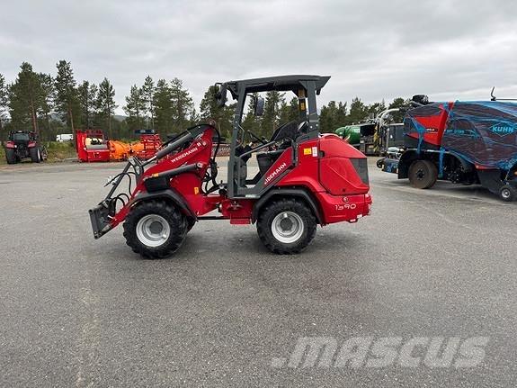 Weidemann 1390 لوادر انزلاقية التوجيه