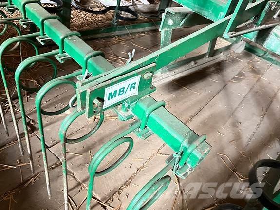 Wiberg R 235 S ماكينات وملحقات زراعة أخرى