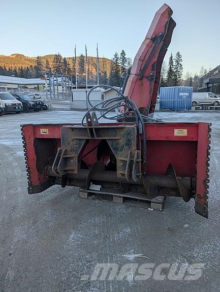   قاذفات الجليد