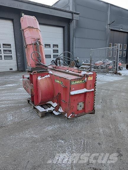   قاذفات الجليد