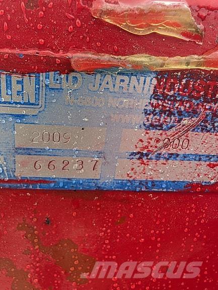   قاذفات الجليد